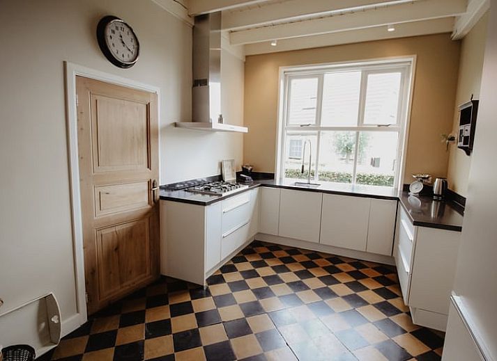 Charmant vakantiehuis Huisje in Retranchement in Zeeuws-Vlaanderen, omgeven door groen en rust.