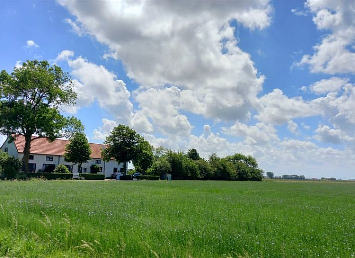 Vakantiehuisje in IJzendijke biedt ruimte voor 6 en 2 personen, gelegen in Zeeuws-Vlaanderen.