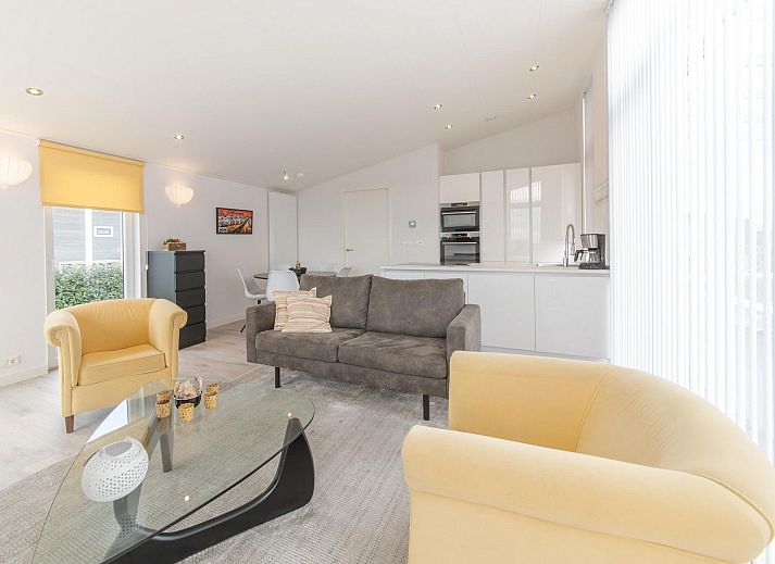 Vacation home Waterresort Oosterschelde - house no. 47a with sunny terrace in Wemeldinge, Zuid-Beveland, Zeeland.