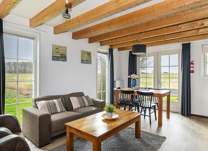 4-person Premium Zeeland Cottage in Wemeldinge, a charming vacation home with sunny terrace and green surroundings in South Beveland, Zeeland.