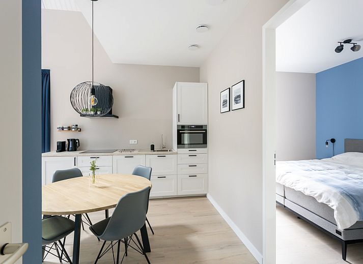 Schlafzimmer im Ferienhaus ZE1455, Wemeldinge, mit bequemem Doppelbett.