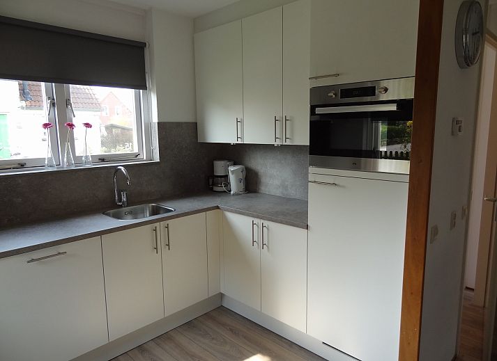 Guest house 6406194 - Holiday property Zuid-Beveland - Villapark De Oesterbaai 15