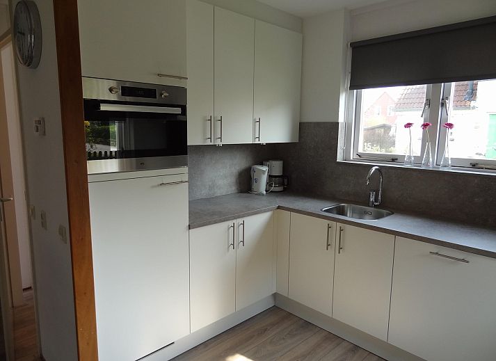 Guest house 6406194 - Holiday property Zuid-Beveland - Villapark De Oesterbaai 15