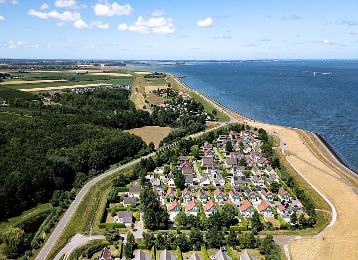 Guest house 6406198 - Holiday property Zuid-Beveland - Villapark De Oesterbaai 21