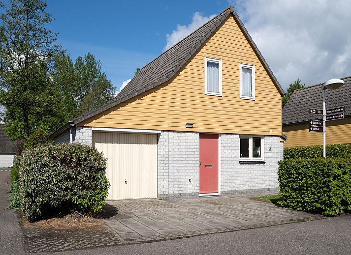 Guest house 6406234 - Holiday property Zuid-Beveland - Villapark De Oesterbaai 75