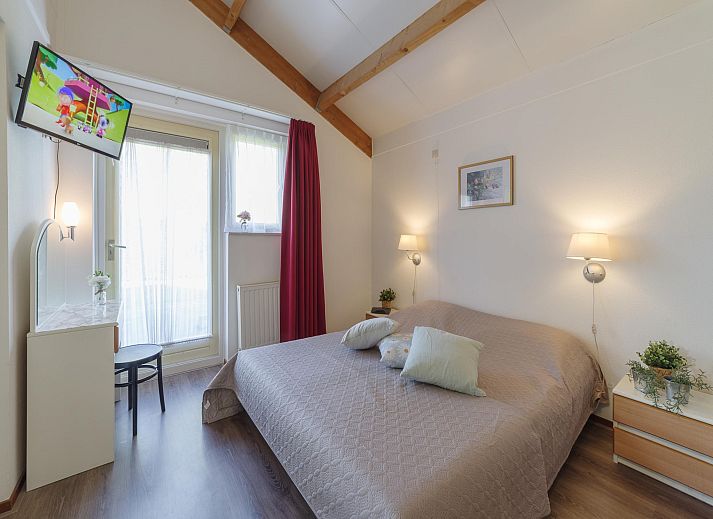 Guest house 6406234 - Holiday property Zuid-Beveland - Villapark De Oesterbaai 75