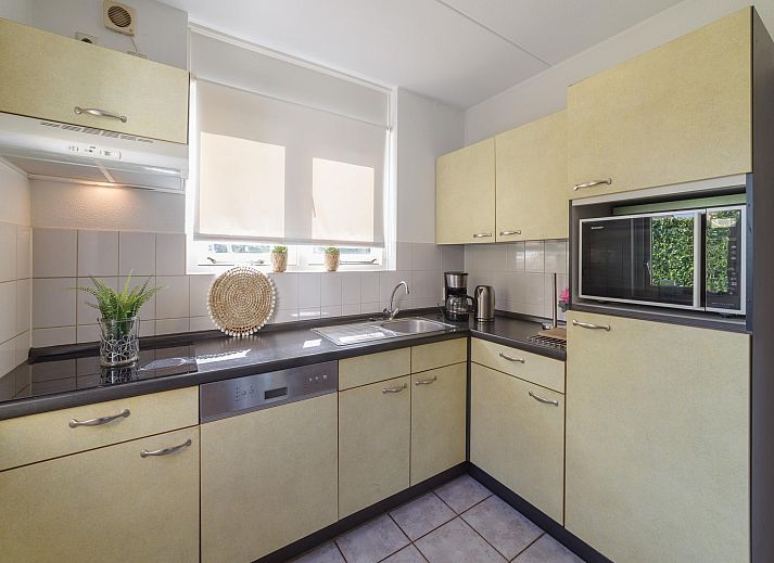 Guest house 6406234 - Holiday property Zuid-Beveland - Villapark De Oesterbaai 75