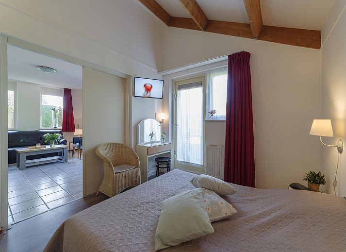 Guest house 6406234 - Holiday property Zuid-Beveland - Villapark De Oesterbaai 75