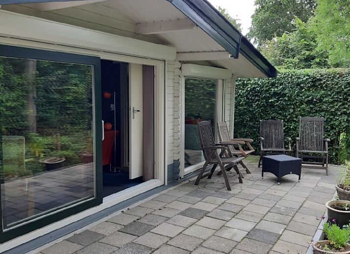 Gemtliches Wohnzimmer im Ferienhaus Scheldeoord, Baarland, Zuid-Beveland. Gemtlicher Innenraum mit viel Licht und modernen Mbeln.