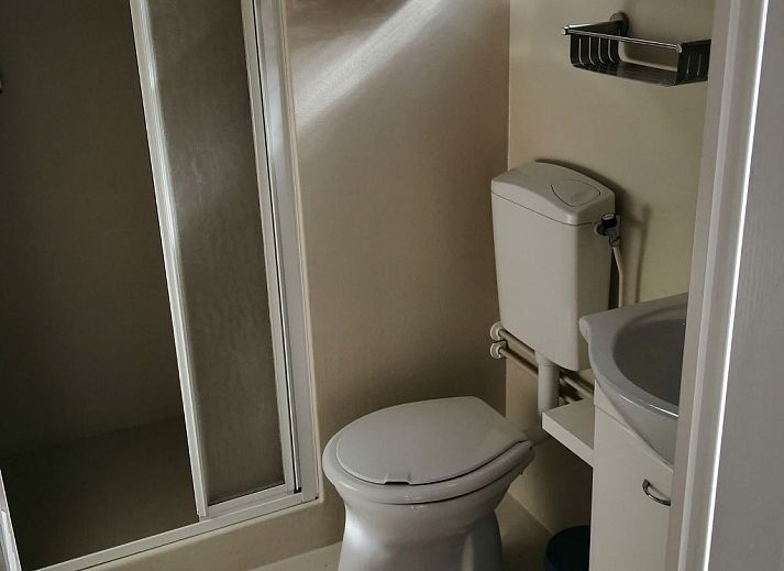 Unterkunft 640827 - Ferienhaus Zuid-Beveland - Vakantiehuis Gemütliches Chalet mit Terrasse