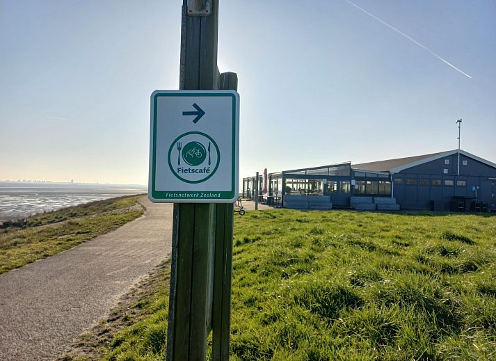 Unterkunft 640827 - Ferienhaus Zuid-Beveland - Vakantiehuis Gemütliches Chalet mit Terrasse