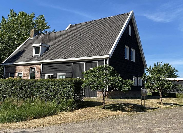 VZ250 Groepsaccommodatie Goes met ruime tuin in Zuid-Beveland, ideaal voor families.