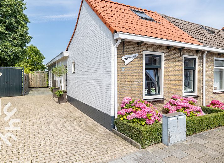 Verblijf 641001 • Vakantiewoning Zuid-Beveland • Schitterend en zeer luxe 4-persoons vakantiehuis in 