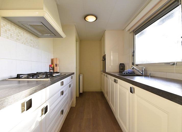 Aussicht auf die umliegende Landschaft vom Ferienhaus Sun and Sea in Kattendijke, Zuid-Beveland.