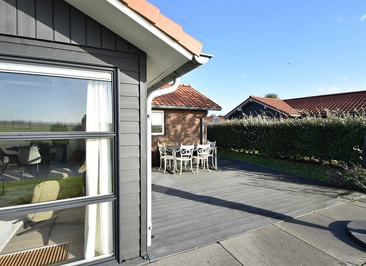 Gemuetliches Esszimmer im Ferienhaus Sun and Sea, Kattendijke, ideal fuer Familienessen.