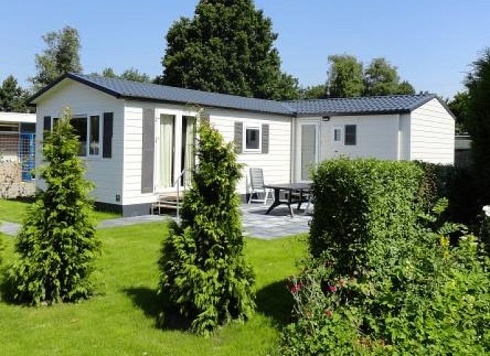Verblijf 641402 • Chalet Zuid-Beveland • Stellechalets Zeeland