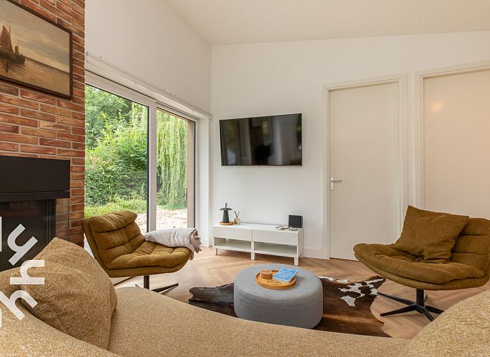 Offene Kueche und Essbereich im Ferienhaus ZE1545 in Wolphaartsdijk, Zuid-Beveland, ideal fuer Familienessen in Zeeland.