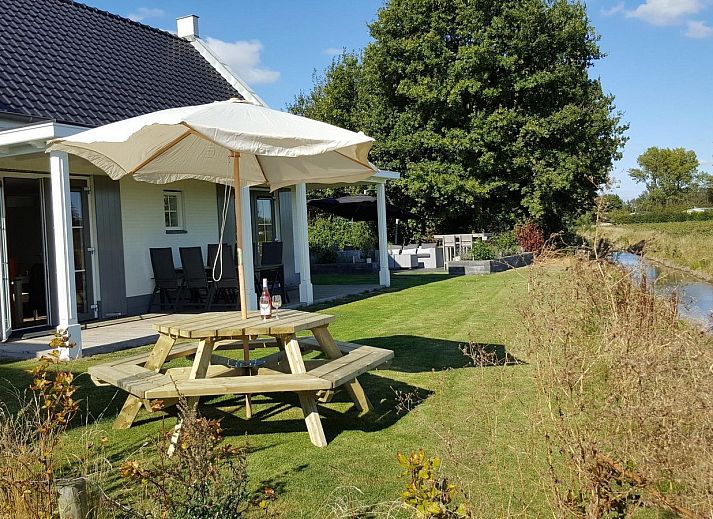Charmant vakantiehuis VZ1072 in Wolphaartsdijk met landelijke omgeving in Zuid-Beveland, Zeeland