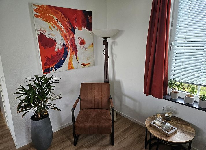 VZ1072 Vakantiehuis aan het water in Wolphaartsdijk, ideaal voor natuurliefhebbers in Zeeland