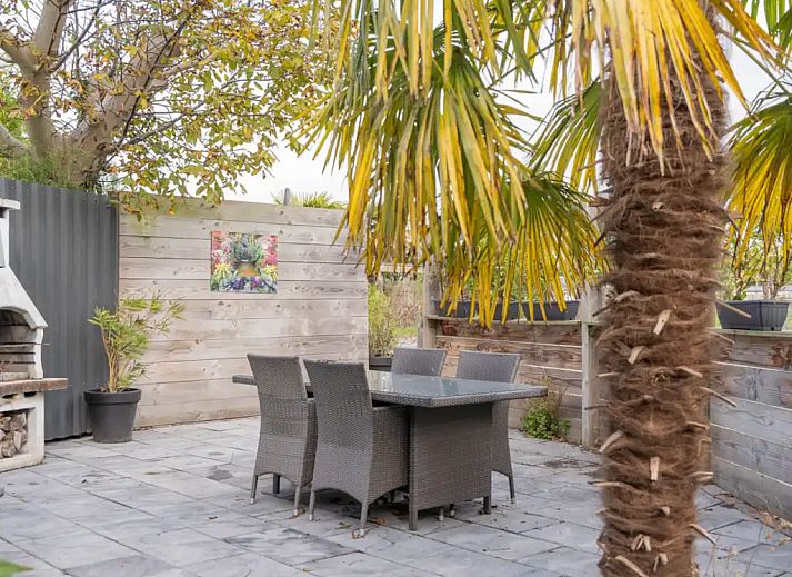 Guest house 642056 - Holiday property Zuid-Beveland - Vakantiewoning Wolphaartsdijk 11