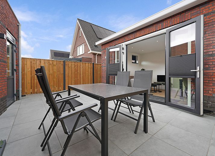 Verblijf 642305 • Vakantiewoning Zuid-Beveland • 4-persoons vakantiewoning in Nieuwdorp