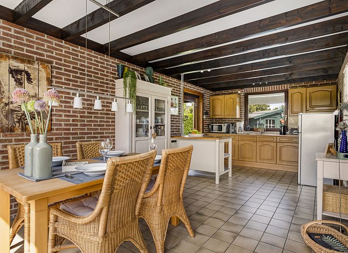Schoene Aussicht auf den Strand beim Ferienhaus Haus Anni in Hansweert, Zuid-Beveland, Zeeland.