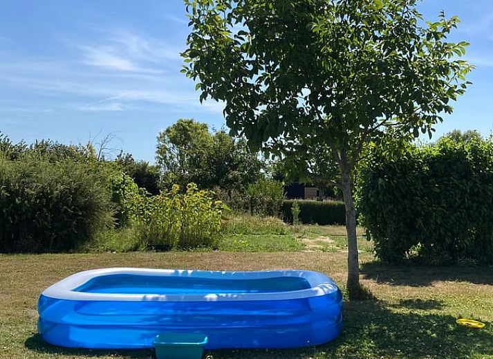 Aerial photo of Huisje in Lewedorp, a vacation home surrounded by nature in South Beveland, Zeeland.