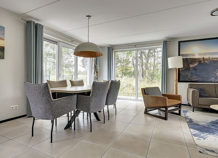 Freistehendes Haus in Ouddorp, ein charmantes Ferienhaus in Goeree-Overflakkee, Sdholland, inmitten der grnen Natur.