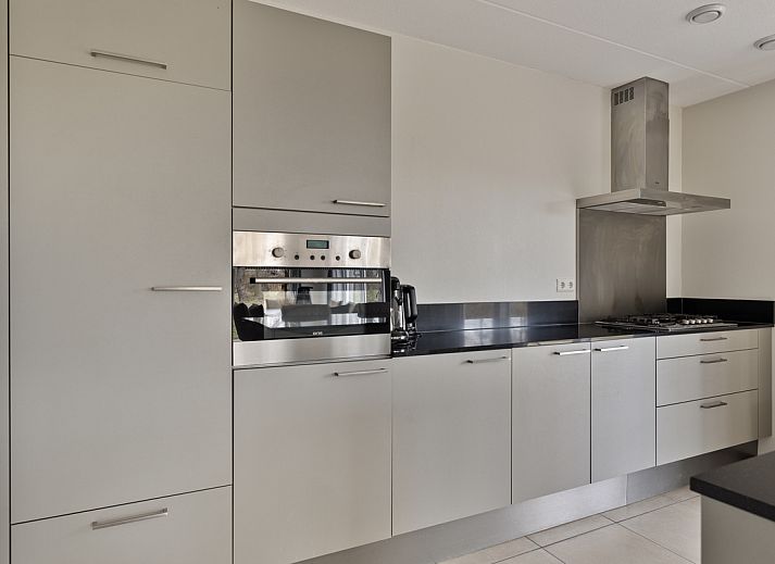 Freistehendes Haus in Ouddorp, ein charmantes Ferienhaus inmitten der Natur in Goeree-Overflakkee, Sdholland. Perfekt fr Ruhe und Entspannung.