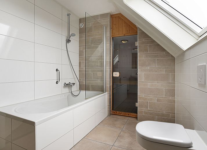 Verblijf 6601195 - Bungalow Goeree-Overflakkee - Strand Resort Ouddorp Duin | 8-persoons villa - Kijkduin | 8