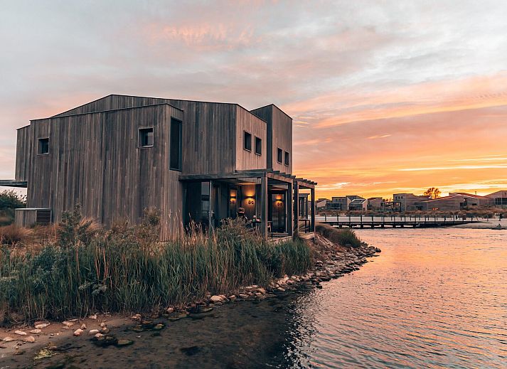 Verblijf 6601237 • Vakantiewoning Goeree-Overflakkee • Hotelstudio Waterfront | 2 Pers