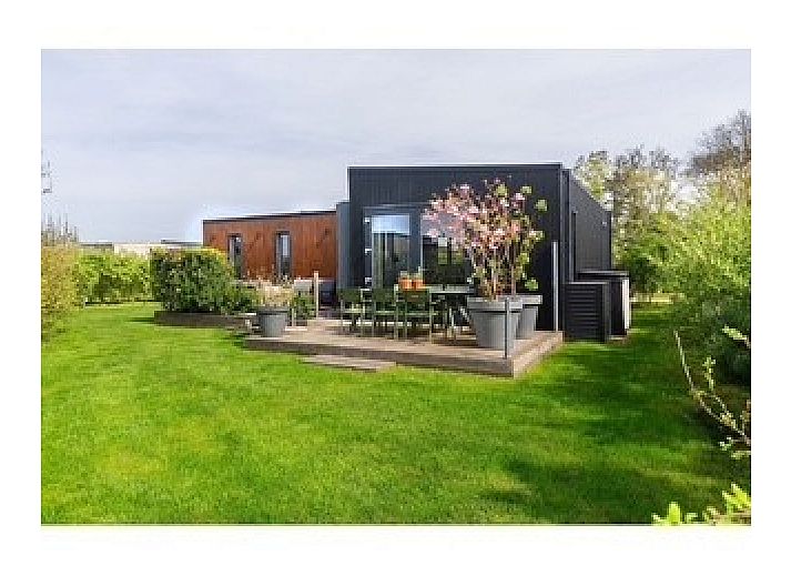 Htte Veranda, Grote Stern 16, Ouddorp mit grnem Garten, ideal fr Entspannung in Goeree-Overflakkee, Sd-Holland.