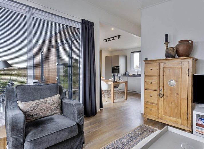 Htte Veranda, Grote Stern 16, Ouddorp mit grnem Garten, ideal fr Entspannung in Goeree-Overflakkee, Sd-Holland.