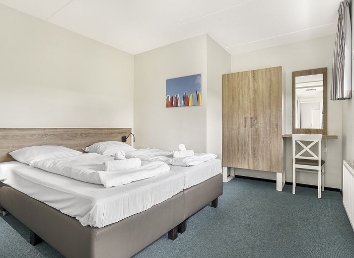 Guest house 660159 - Bungalow Goeree-Overflakkee - Strand Resort Ouddorp Duin | 24-persoons villa - Sterduin | 