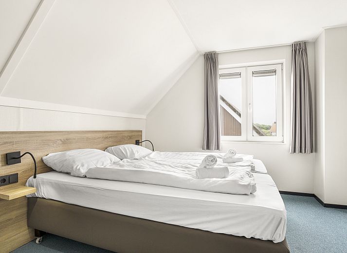 Guest house 660159 - Bungalow Goeree-Overflakkee - Strand Resort Ouddorp Duin | 24-persoons villa - Sterduin | 