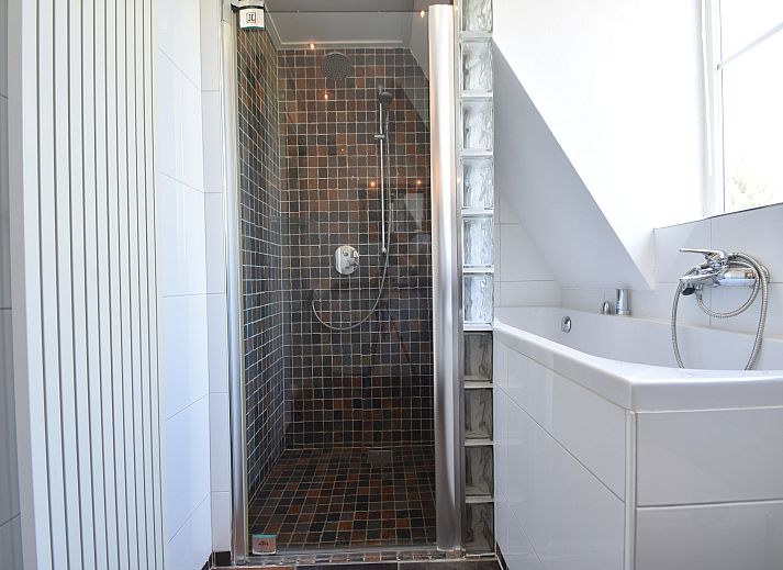 Unterkunft 660203 - Ferienhaus Goeree-Overflakkee - Villa Robinie