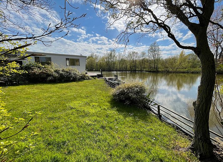 Guest house 660619 - Holiday property Goeree-Overflakkee - Villa «Avondrood»