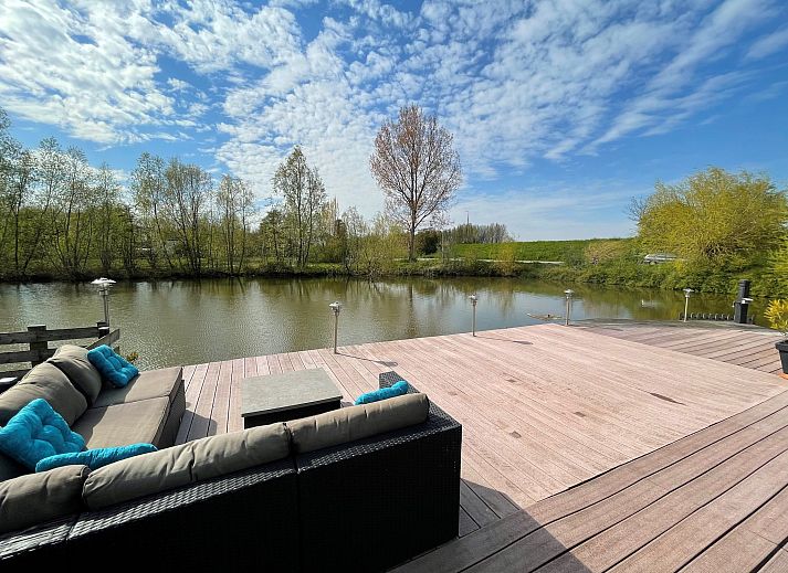 Guest house 660620 - Holiday property Goeree-Overflakkee - Villa Avondrood