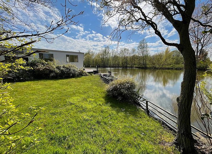 Guest house 660620 - Holiday property Goeree-Overflakkee - Villa Avondrood