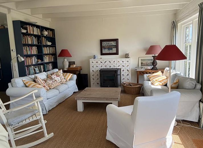 Ferienhaus in Goedereede mit laendlichem Charme und gruener Umgebung auf Goeree-Overflakkee.