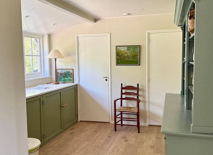 Ferienhaus in Goedereede mit laendlichem Charme und gruener Umgebung auf Goeree-Overflakkee.