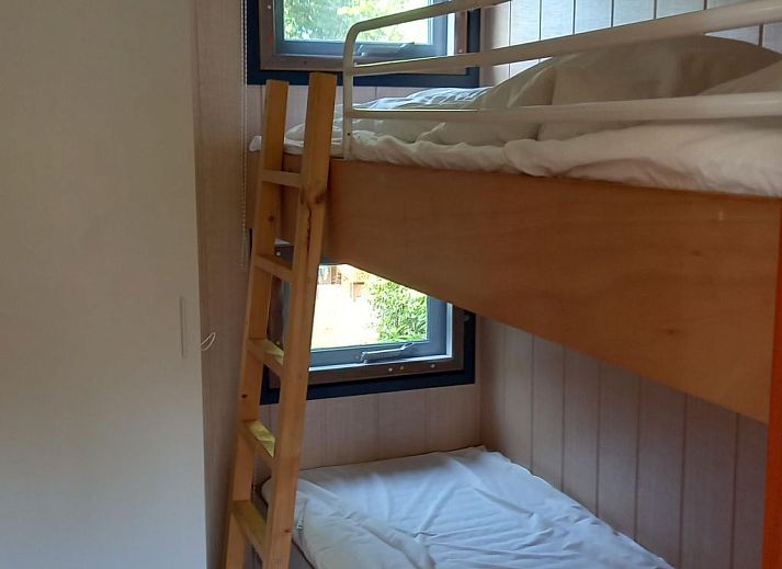 Verblijf 661021 - Appartement Goeree-Overflakkee - Appartement Gemütliches Mobilheim mit 3 Schlafzimmern