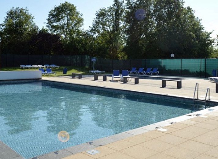 Guest house 661217 - Holiday property Goeree-Overflakkee - ZeeLandZon met jacuzzi en sauna