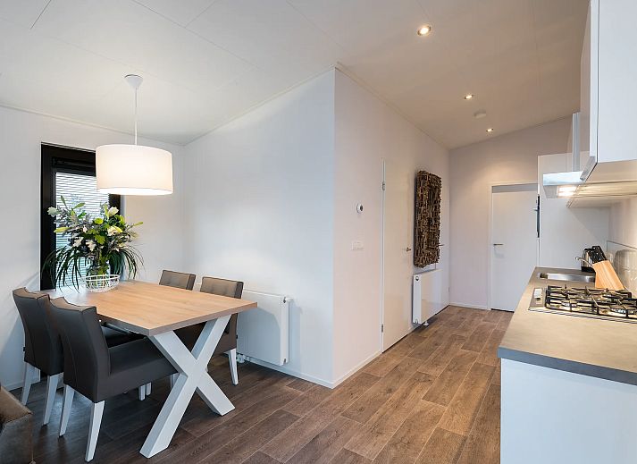 Guest house 661221 - Holiday property Goeree-Overflakkee - Vrijstaande woning in Herkingen