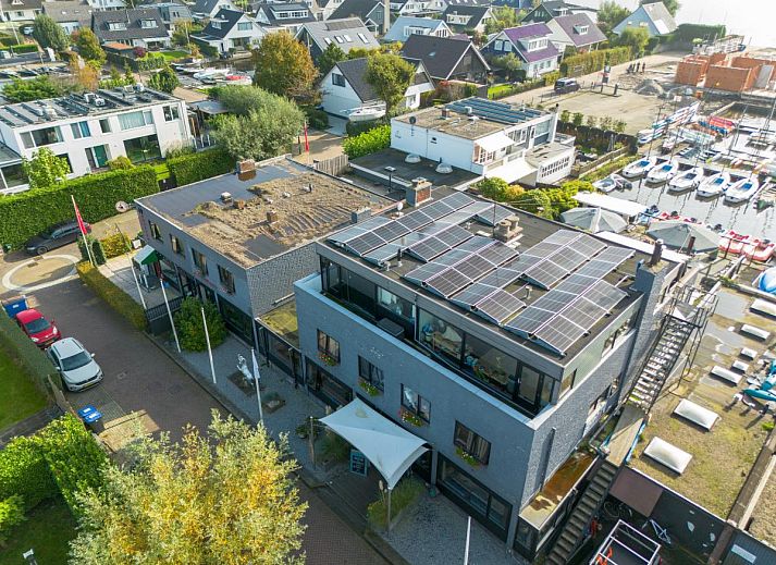 Guest house 670708 • Holiday property Groene hart • De Kaag Watersport Groepsaccommodatie - 30 pers 