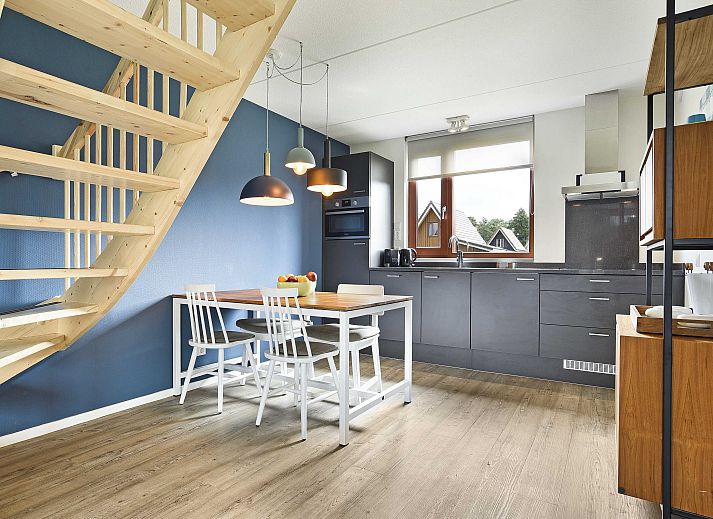 Gezellige kindvriendelijke slaapkamer in De Reeuwijkse Plassen 4-persoons kinderwoning in Zuid-Holland.