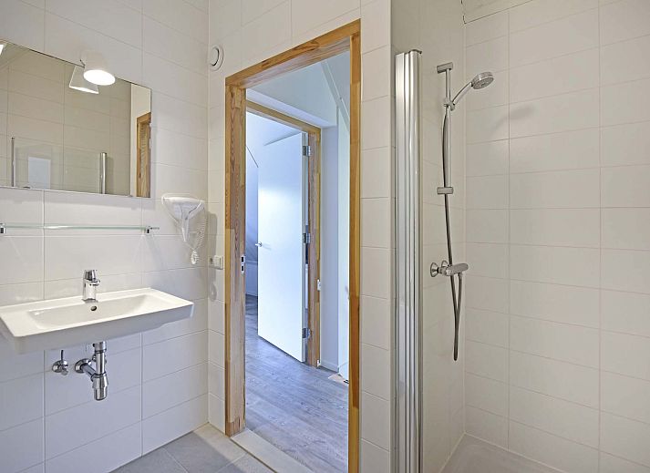 Guest house 670827 - Holiday property Groene hart - Geschakelde woning in Reeuwijk