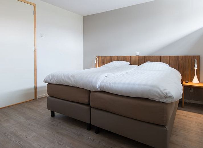 Guest house 670828 - Bungalow Groene hart - De Reeuwijkse Plassen | 4-persoons waterwoning - Vlist | 4L