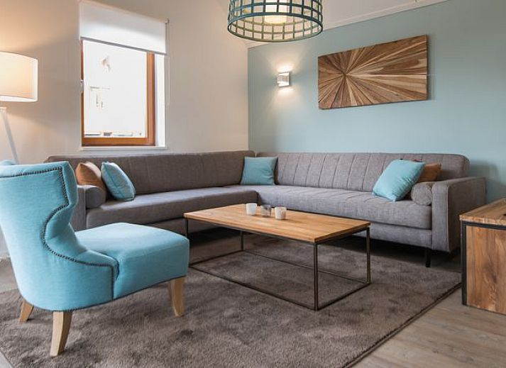 Guest house 670829 - Bungalow Groene hart - De Reeuwijkse Plassen | 6-persoons waterwoning - Broekvelden