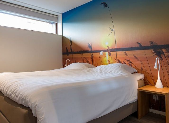 Guest house 670829 - Bungalow Groene hart - De Reeuwijkse Plassen | 6-persoons waterwoning - Broekvelden